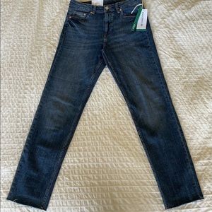 H&M Girlfriend Fit Jeans
